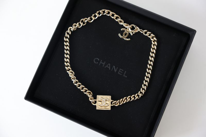 Chanel CC Choker Necklace, Crystals with Gold Hardware, Preowned in Box WA001