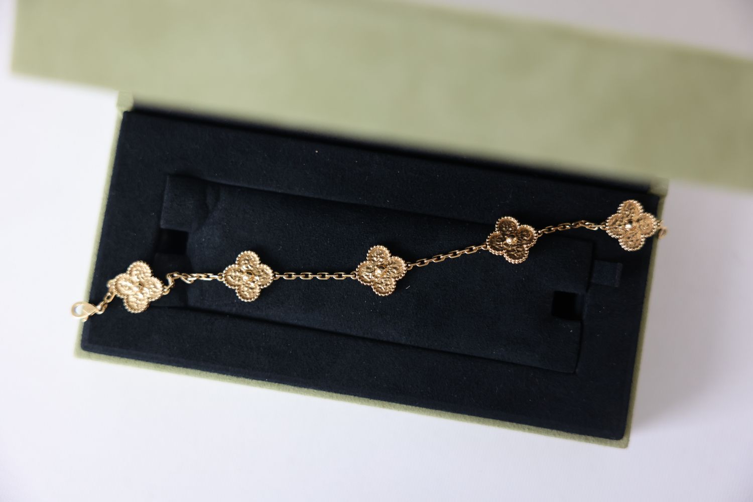 Van Cleef and Arpels Vintage Alhambra Bracelet 5 Motifs, 18K Yellow Gold, Preowned in Box WA001