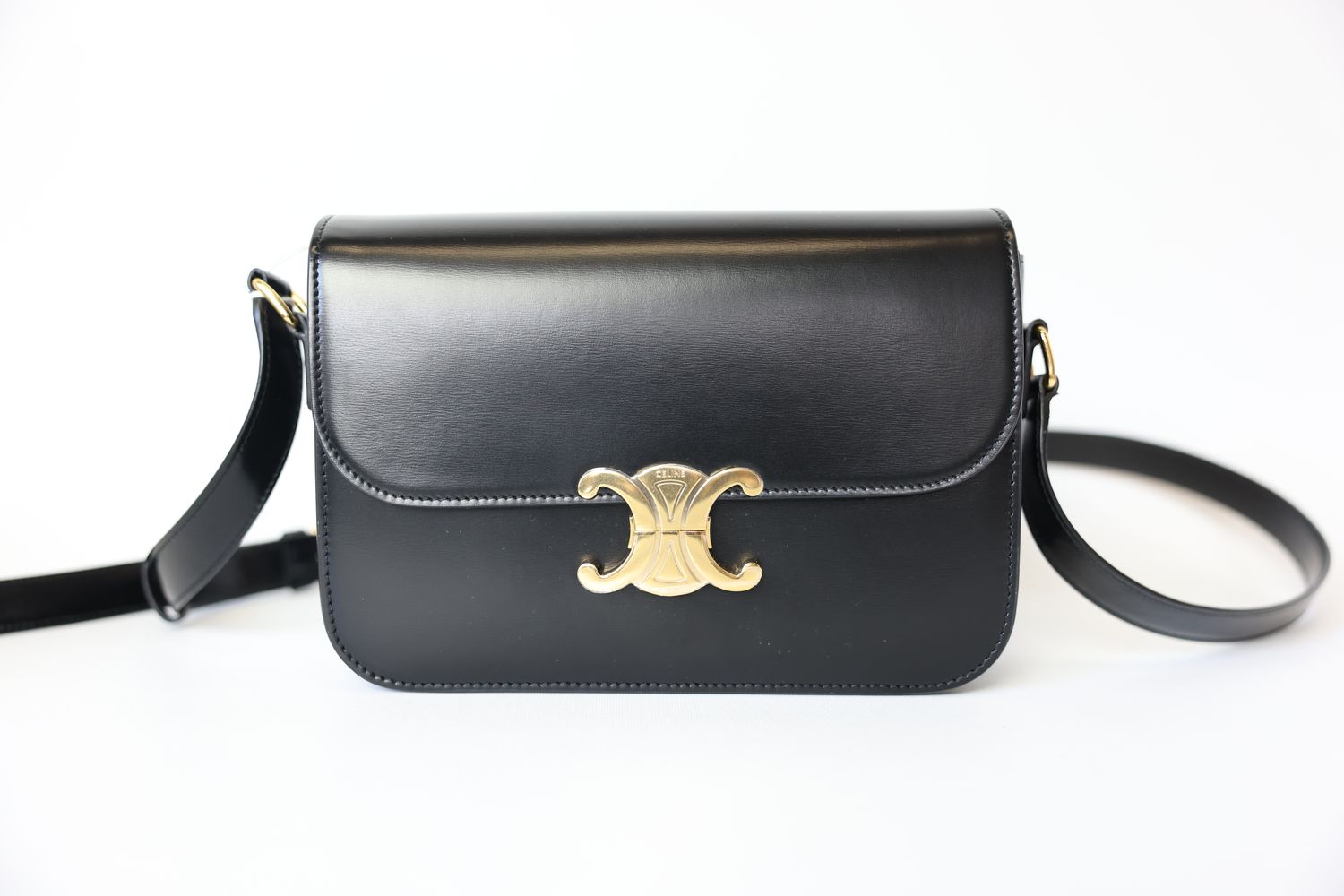 Celine Classique Triomphe Medium, Black Calfskin with Gold Hardware, Preowned in Dustbag WA001