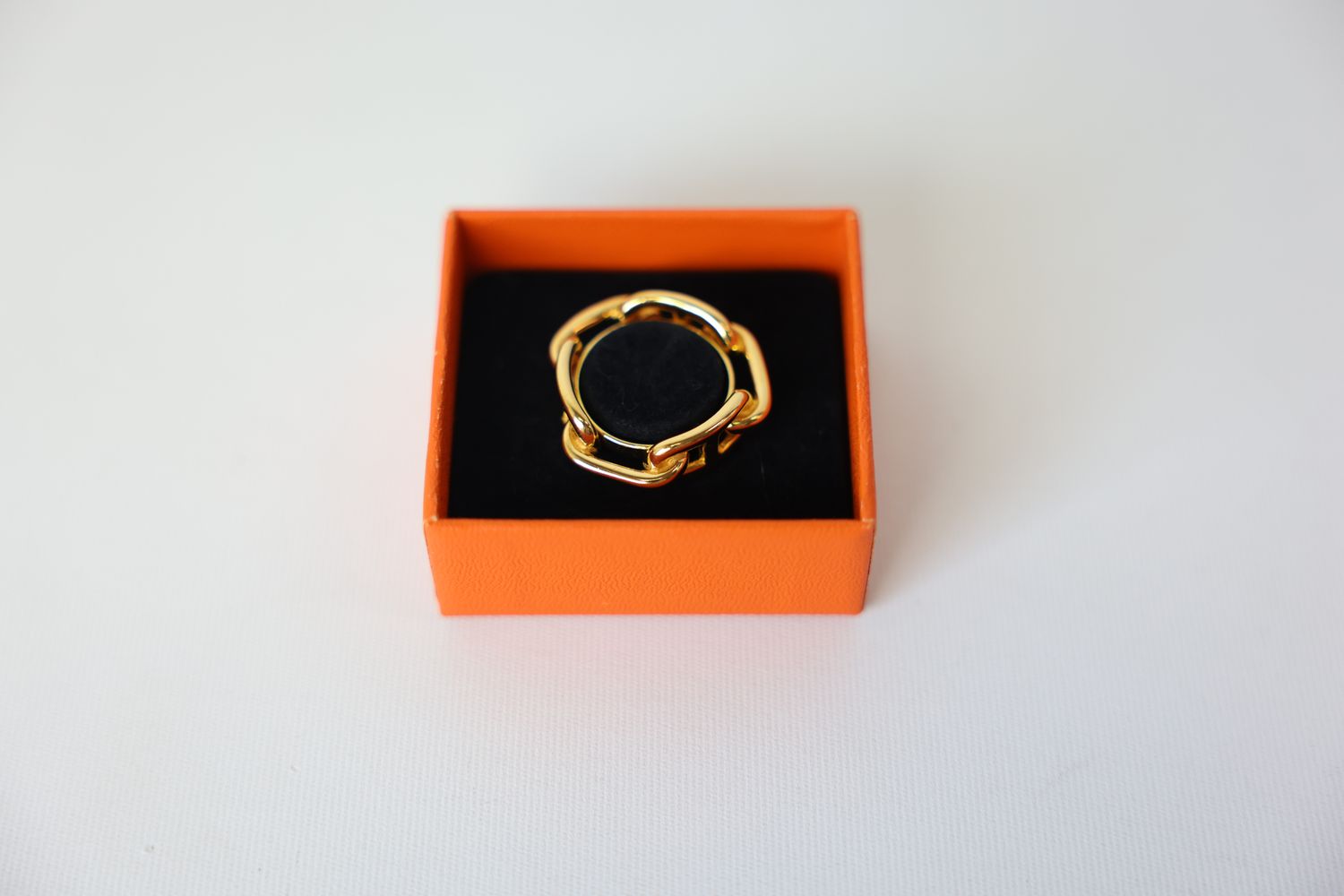 Hermes Regate Scarf Ring, Gold Hardware, Preowned in Box WA001