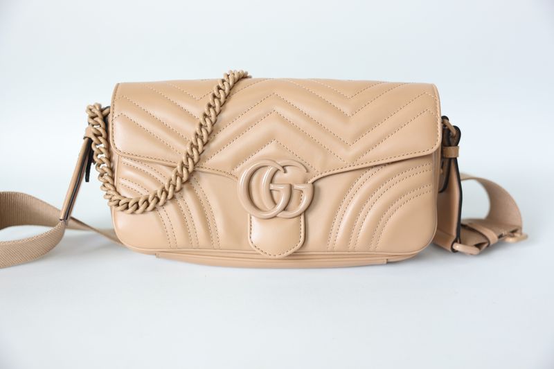 Gucci GG Marmont Flap, Nude Blush Leather with Nude Hardware, Preowned in Dustbag WA001