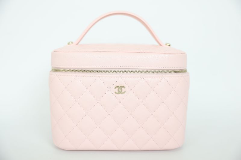 Chanel Caviar Quilted Large, Vanity Pouch Cosmetic Case with Top Handle, 25S Light Pink Caviar Leather Gold Hardware, New in Box WA001