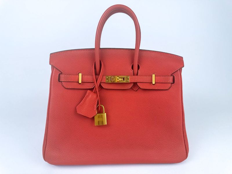 Hermes Birkin 25, Red, Gold Hardware, Preowned in Dustbag CMA001