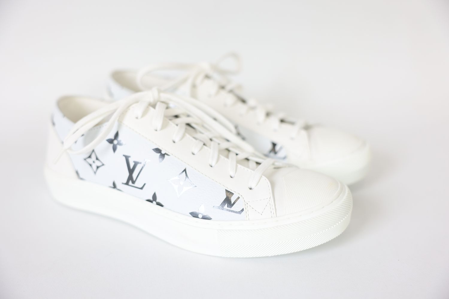 Louis Vuitton Tattoo Sneaker Size 5 Men&#39;s, White Leather Monogram Canvas, New in Box WA001