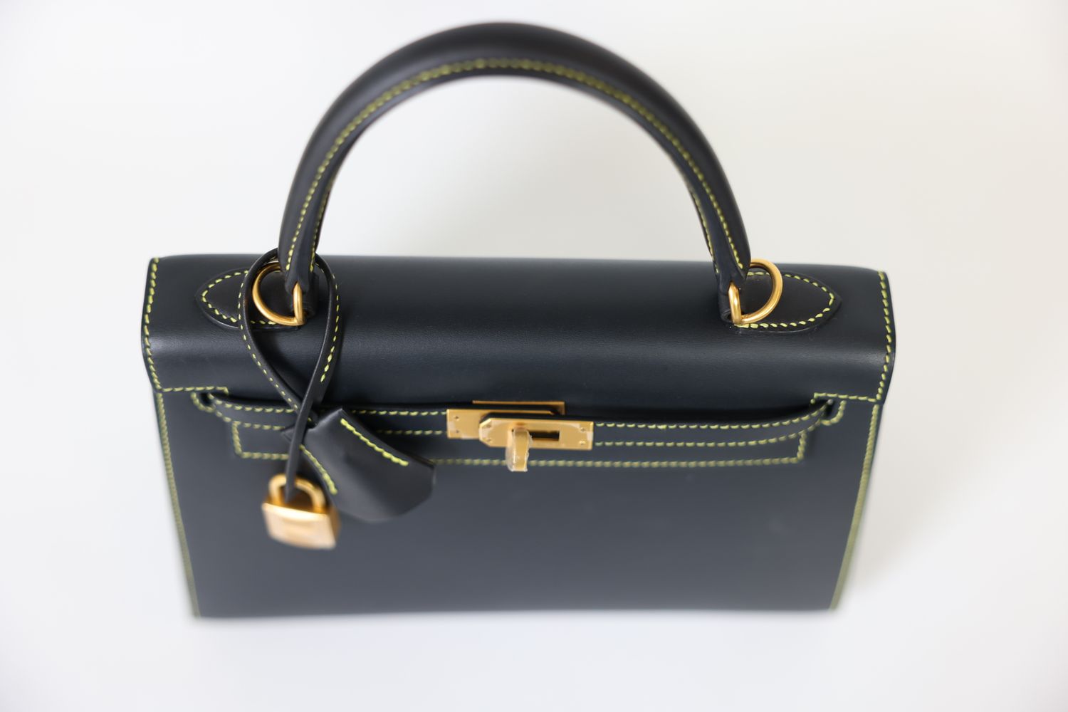 Hermes Kelly 25, Vert Cypress/Kiwi Leather Gold Plated, D