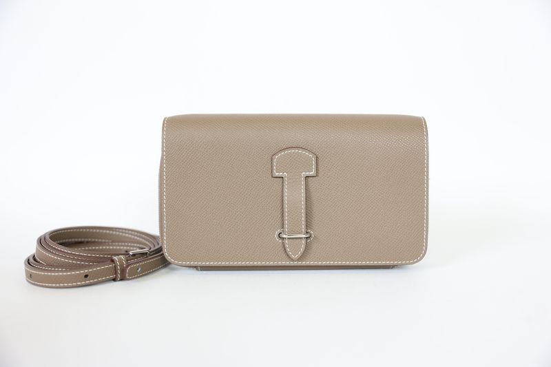Hermes 1957 To Go Wallet, Etoupe Epsom Leather with Palladium Hardware, K 2025 Stamp, New in Box WA001