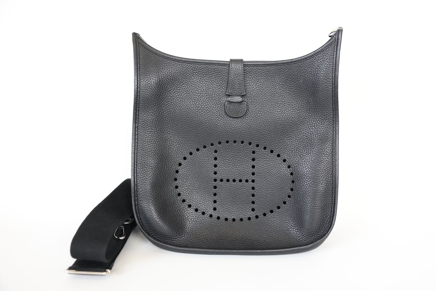 Hermes Evelyne III GM, Black Clemence Leather with Palladium Hardware, T 2015 Stamp, Preowned in Box WA001
