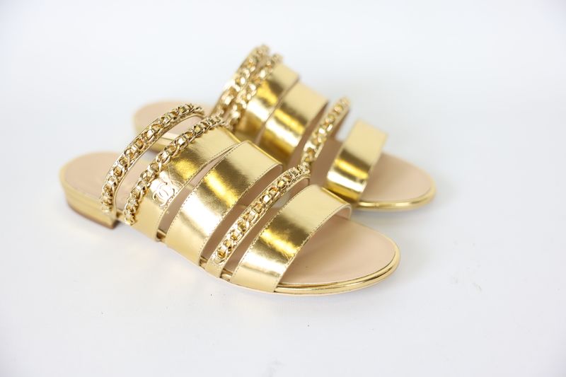 Chanel Mule Sandals Size 37, Gold Metallic Lambskin Chain Hardware, New in Box WA001