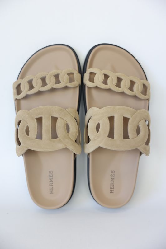 Hermes Extra Sandal Size 38, Beige Argile Suede Goatskin and Calfskin New in Box WA001