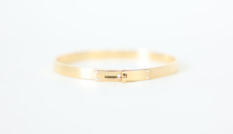 Hermes Kelly Bangle Bracelet Small Model, 18K Yellow Gold 4 Diamond, Size Large, Preowned in Box WA001