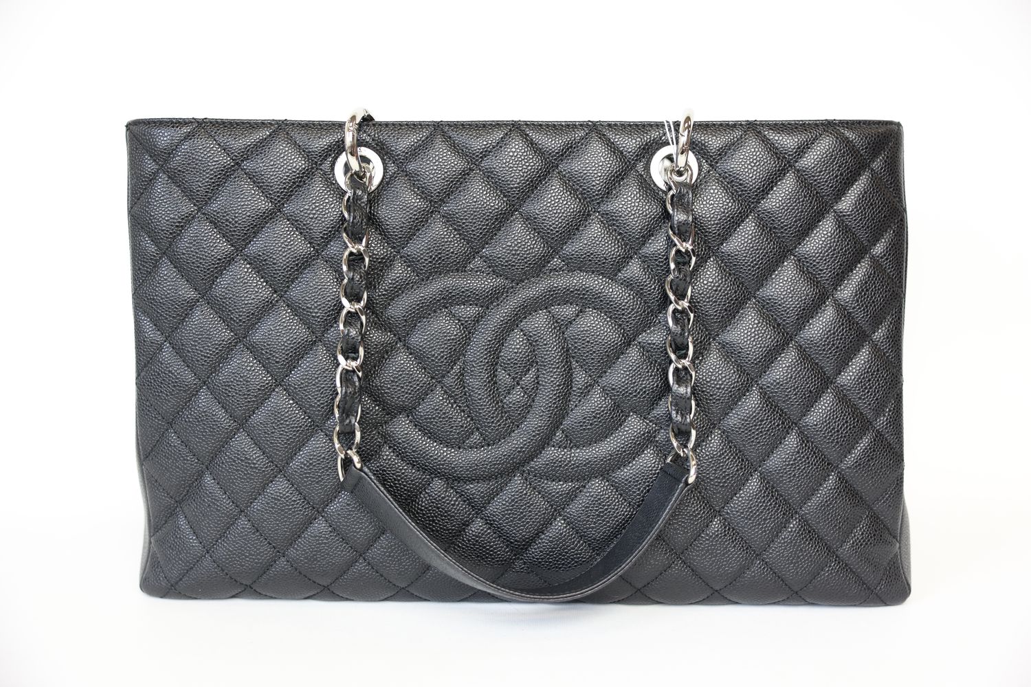 Chanel GST Grande Shopping Tote XL, Black Quilted Caviar Leather with Silver Hardware, Preowned No Dustbag WA001