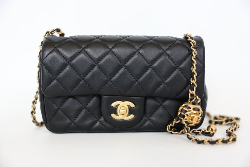 Chanel Pearl Crush 22S Mini Bag, Black Quilted Lambskin with Gold Hardware, New in Box WA001