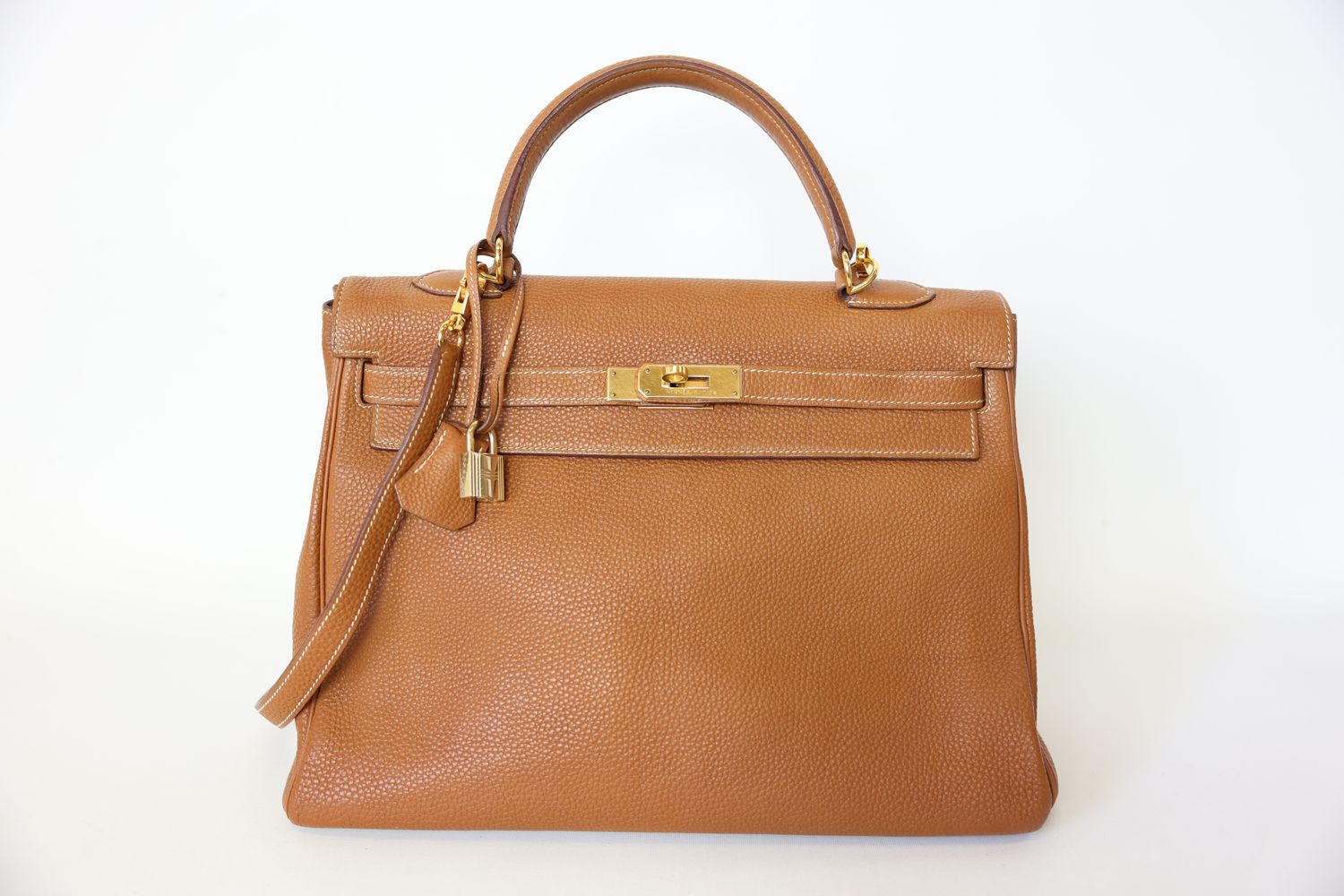 Hermes Kelly 35, Gold Clemence Leather with Gold Hardware, I in Square 2005 Stamp, Preowned in Dustbag WA001