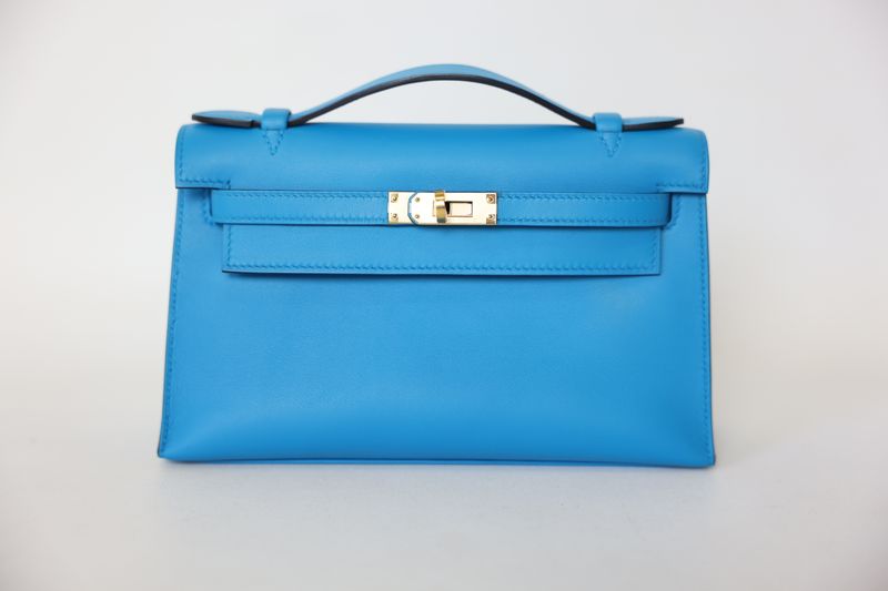 Hermes Kelly Pochette, Bleu Frida Swift Leather with Gold Hardware, Y 2020 Stamp, Preowned in Box WA001