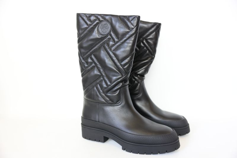 Hermes Fuji Boot, Black Noir Quilted Napa, Size 39.5, New in Box WA001