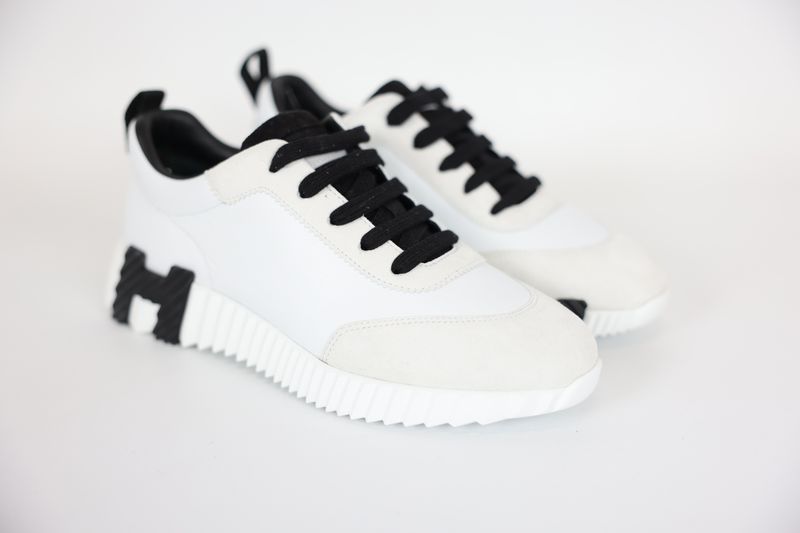 Hermes Bouncing Sneaker Shoes, Blanc Calfskin and Goatskin Suede, Size 37, New in Box WA001