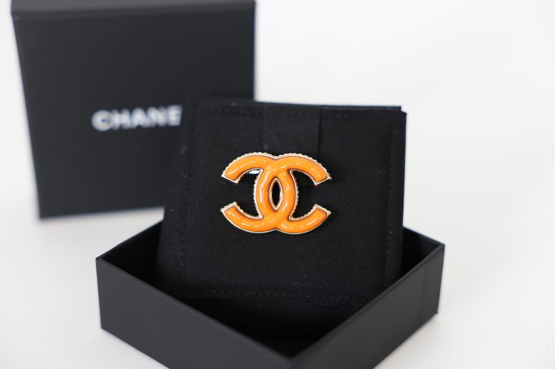 Chanel CC 23A Pin Brooch, Orange Enamel and Gold Hardware, New in Box WA001