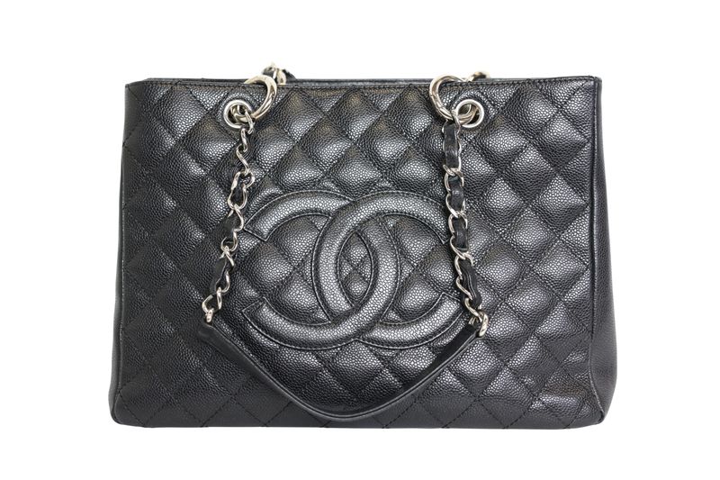 Chanel Vintage GST Grand Shopping Tote, Black Quilted Caviar and Silver Hardware, Preowned No Dustbag WA001