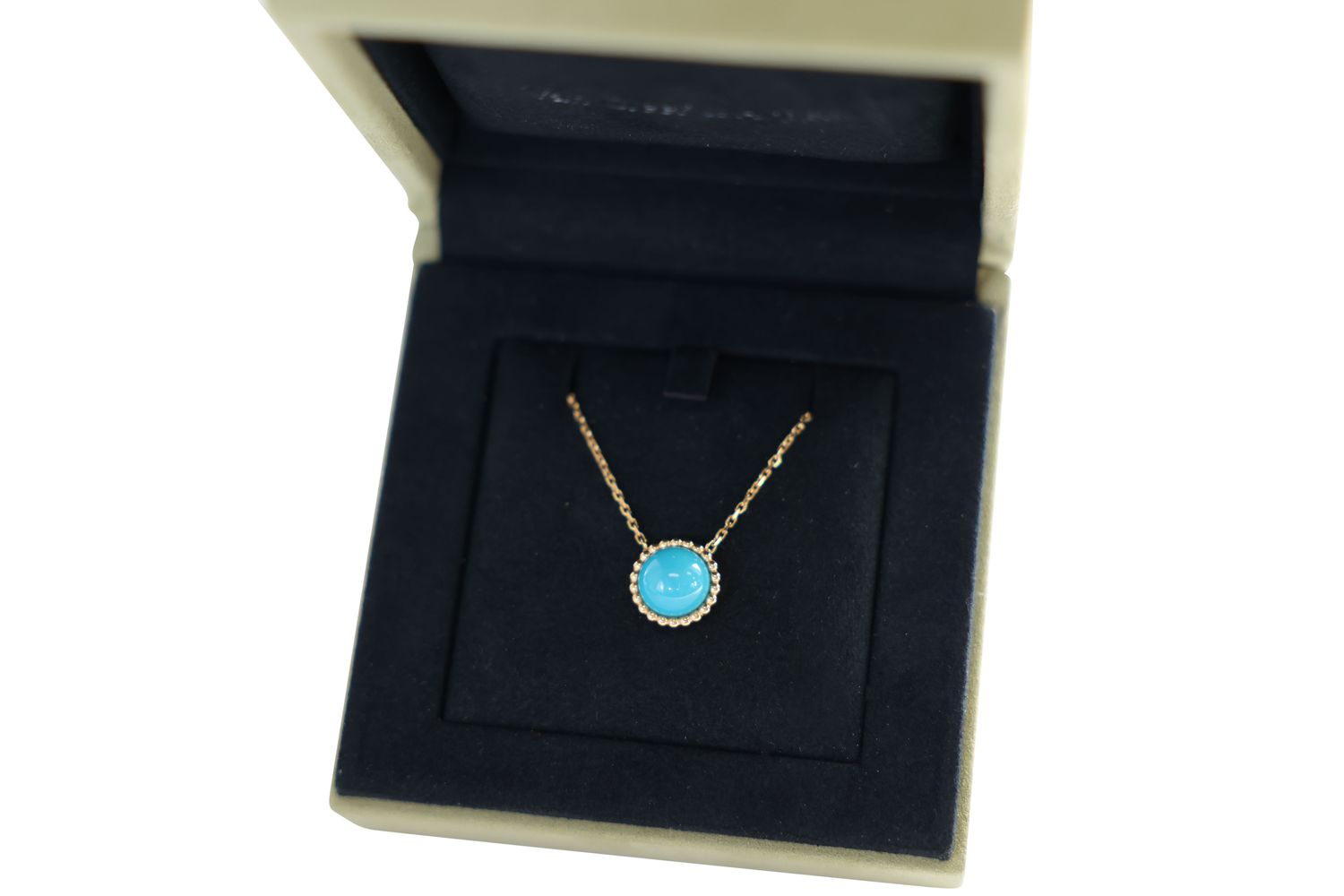 Van Cleef &amp; Arpels VCA Perlee Couleurs Pendant Necklace, 18k Yellow Gold with Turquoise, Preowned in Box WA001