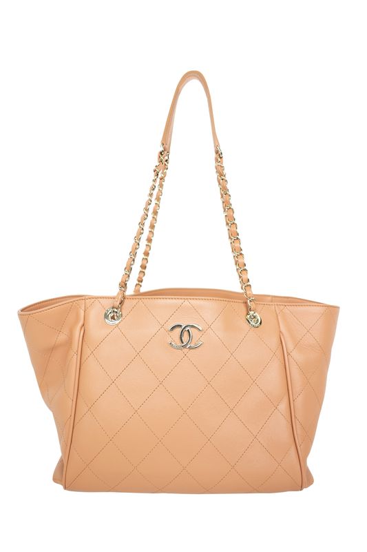 Chanel Bullskin Tote, Caramel Dark Beige with Gold Hardware, Preowned in Dustbag WA001