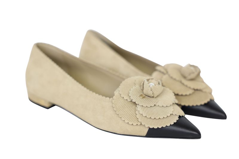Chanel Shoes Camellia Ballet Flats, Beige Suede and Black Calfskin, Size 36.5, New in Box WA001