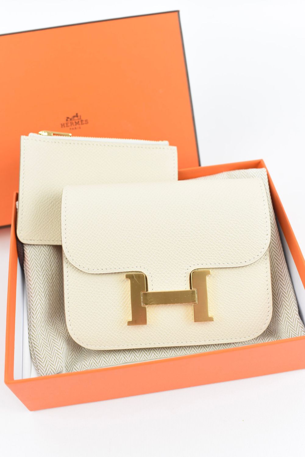 Hermes Constance Slim Wallet, Craie Epsom Leather with Gold Hardware, K 2025 Stamp, New in Box GA001