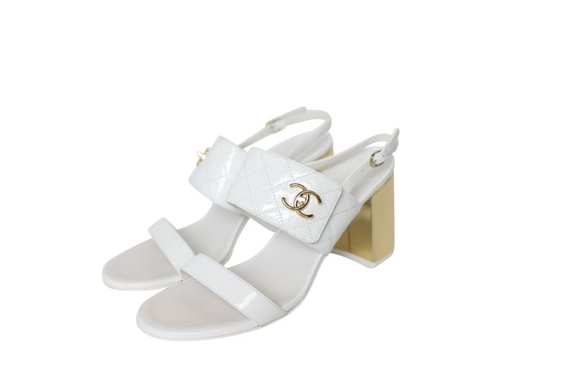 Chanel 23P Turnlock Slingback Sandals, White Leather, Size 42,  New in Box WA001