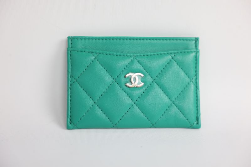 Chanel Classic Cardholder, Green Quilted Lambskin and Gold Hardware, New in Box  WA001