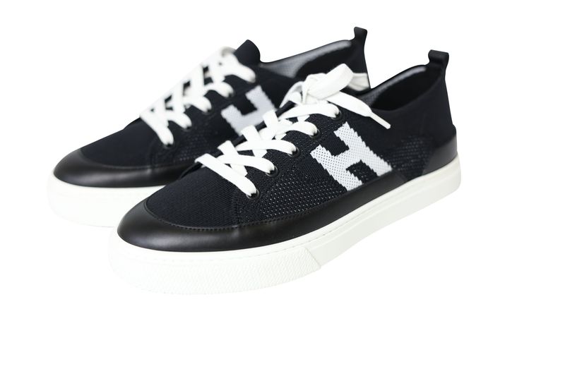 Hermes Deep Sneaker Shoes, Black and White Noir Blanc Knit and Calfskin, Size 40, New in Box WA001