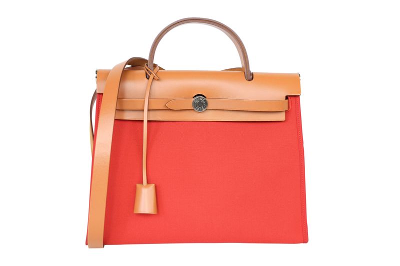 Hermes Herbag Zip 31 Bag, Red Rouge Tomate Toile and Tan Brown Vache Hunter Leather,  A 2017 Stamp, Preowned No Dustbag WA001