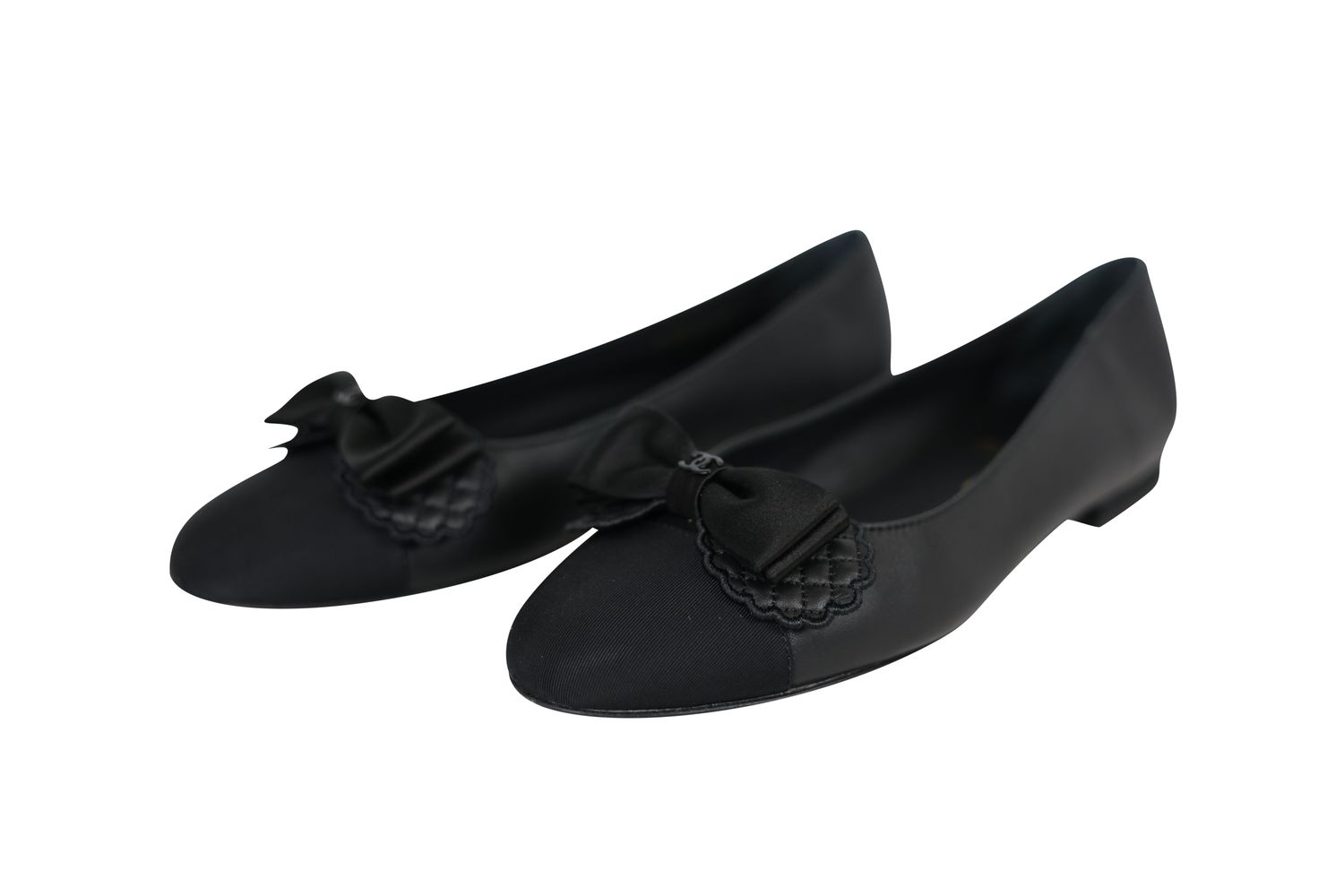 Chanel 24K Bow Flat Shoes, Black Lambskin and Grosgrain, Size 38.5, Preowned in Box WA001
