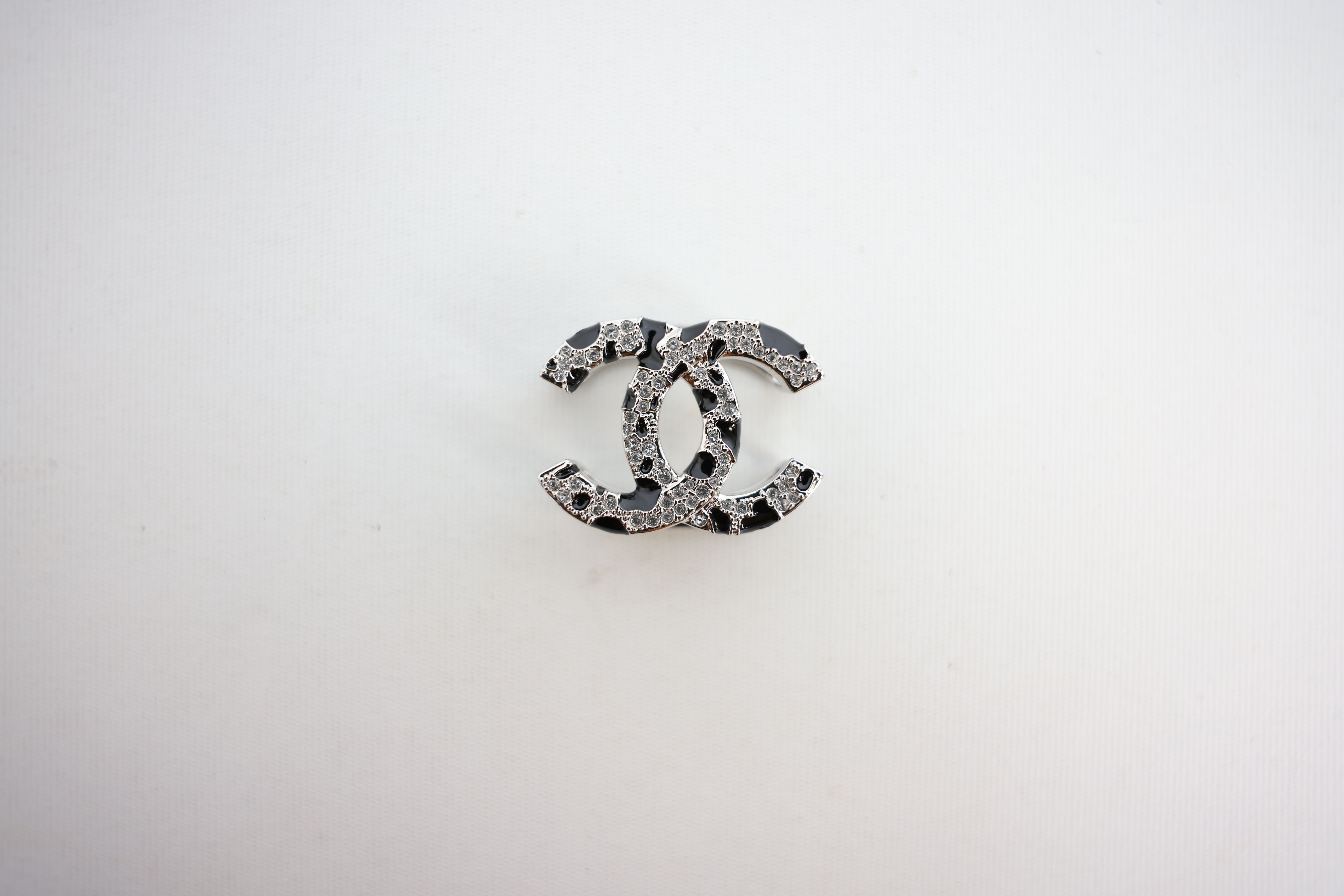 Chanel 26A Scarf Ring, Silver Crystal and Black Hardware, New in
