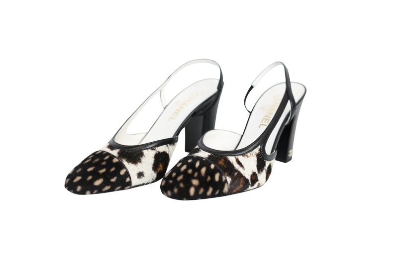 Chanel Slingback Shoes, White Brown Black Pony Calfskin and Lambskin, Size 40, New in Box WA001 Chanel Slingback Shoes, White Brown Black Pony Calfskin and Lambskin, Size 40, New in Box WA001