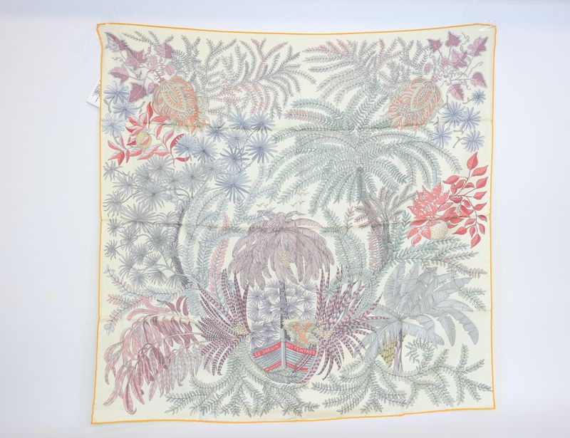 Hermes Le Jardin des Peintres Double Face Scarf 90, Pale Blue Yellow Multicolor Silk, New in Box WA001 Hermes Le Jardin des Peintres Double Face Scarf 90, Pale Blue Yellow Multicolor Silk, New in Box WA001