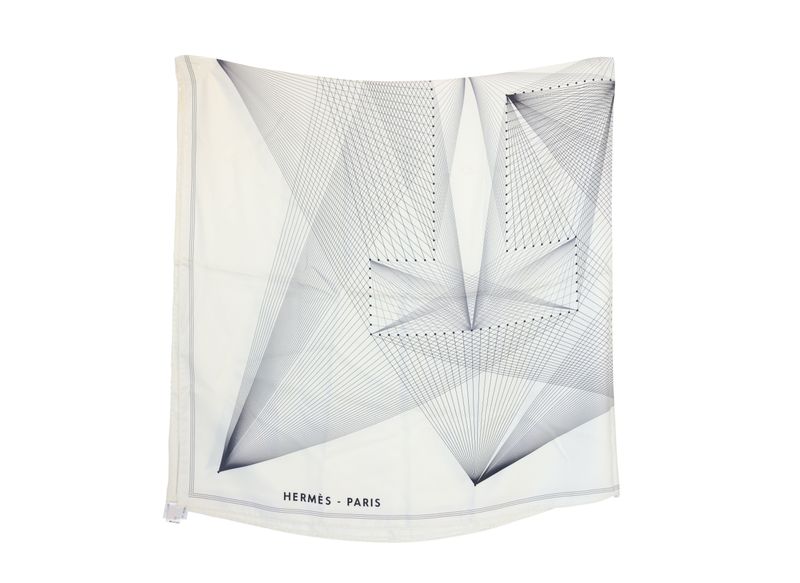 Hermès Hiver H en Fil Scarf 14, White and Black Silk, As New No Dustbag WA001 Hermès Hiver H en Fil Scarf 14, White and Black Silk, As New No Dustbag WA001