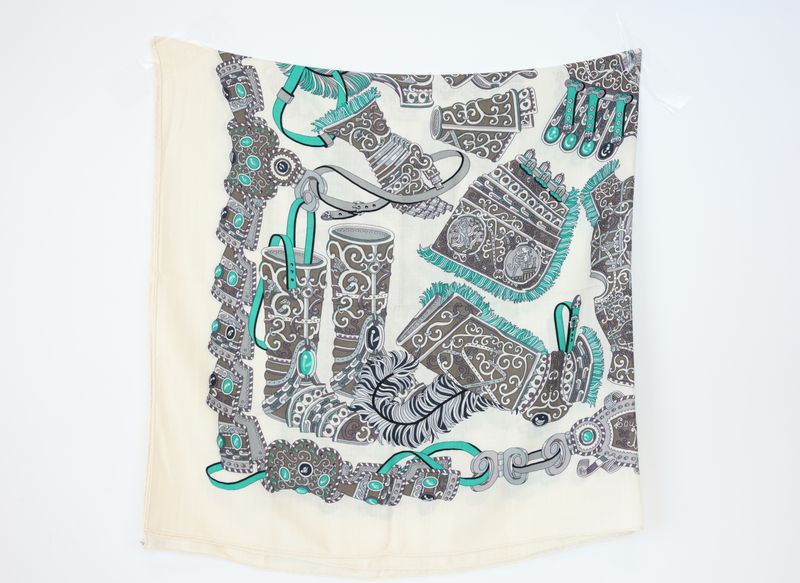 Hermes Sous l'Egide de Mars Stole Scarf 140, White Green Black Cashmere with Silk, As New No Dustbag WA001 Hermes Sous l'Egide de Mars Stole Scarf 140, White Green Black Cashmere with Silk, As New No Dustbag WA001
