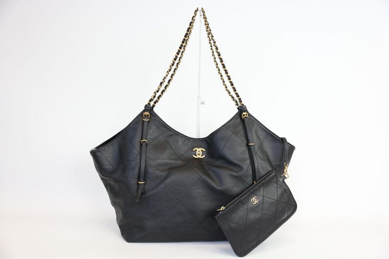 Chanel Shopping Tote Bag, Black Leather and Gold Hardware, Preowned in Dustbag WA001 Chanel Shopping Tote Bag, Black Leather and Gold Hardware, Preowned in Dustbag WA001