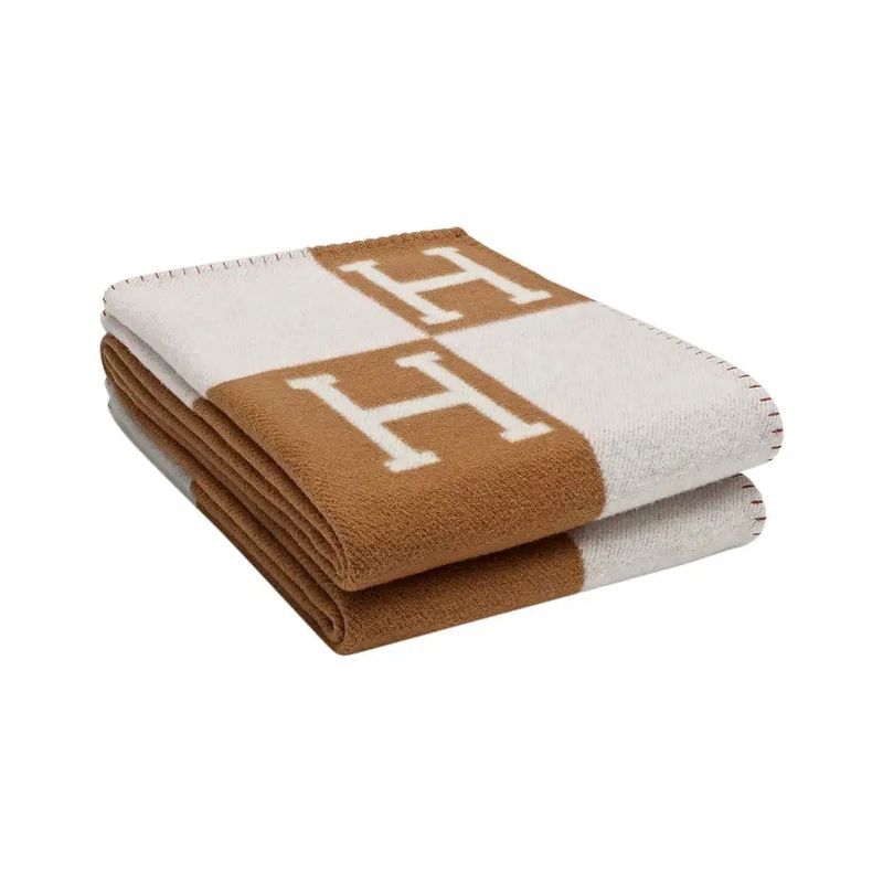 Hermes Avalon III Throw Blanket, Écru / Camel​ Merino Cashmere, Brand New, Pre-order, KJRB008