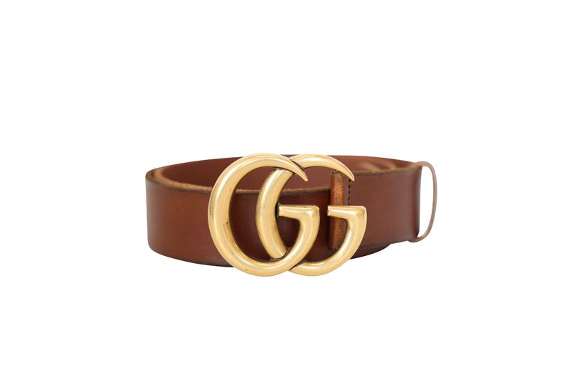 Gucci GG Marmont Belt, Brown Cognac Aged Leather and Gold Hardware, Size 80, Preowned in Dustbag WA001 Gucci GG Marmont Belt, Brown Cognac Aged Leather and Gold Hardware, Size 80, Preowned in Dustbag WA001