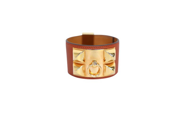 Hermès Collier de Chien Bracelet, Tan Gold Leather and Gold Hardware, Preowned in Box WA001