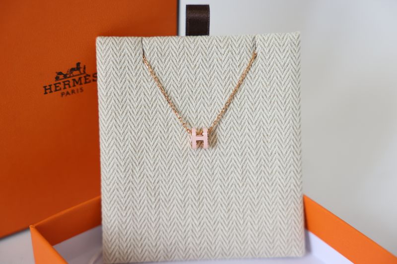 Hermes Mini Pop H Pendant Necklace, Rose Gold Finish, New in Box WA001