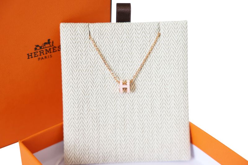 Hermes Mini Pop H Pendant Necklace, Rose Gold Finish, New in Box WA001