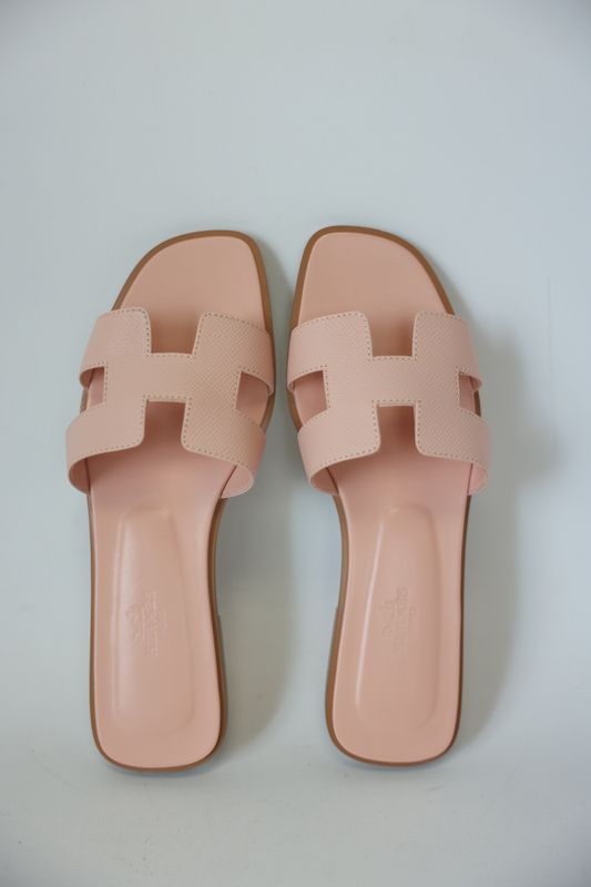 Hermes Shoes Oran Flat Sandals, Pink Leather, Size 38, New in Box WA001