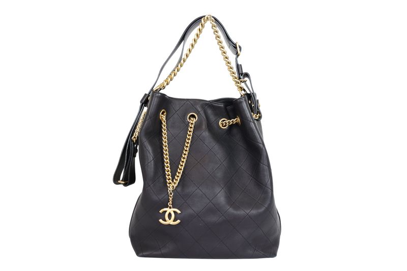 Chanel On My Shoulder Bucket Bag, Black Calfskin Leather and Gold Hardware, Preowned No Dustbag WA001