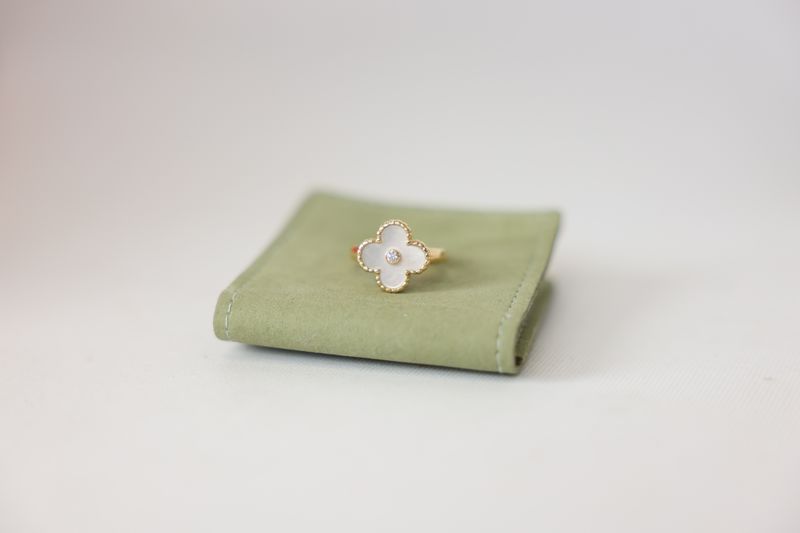 Van Cleef Vintage Alhambra Ring 18K Yellow Gold, Diamond, Mother of Pearl, Size 4, Preowned in Box WA001
