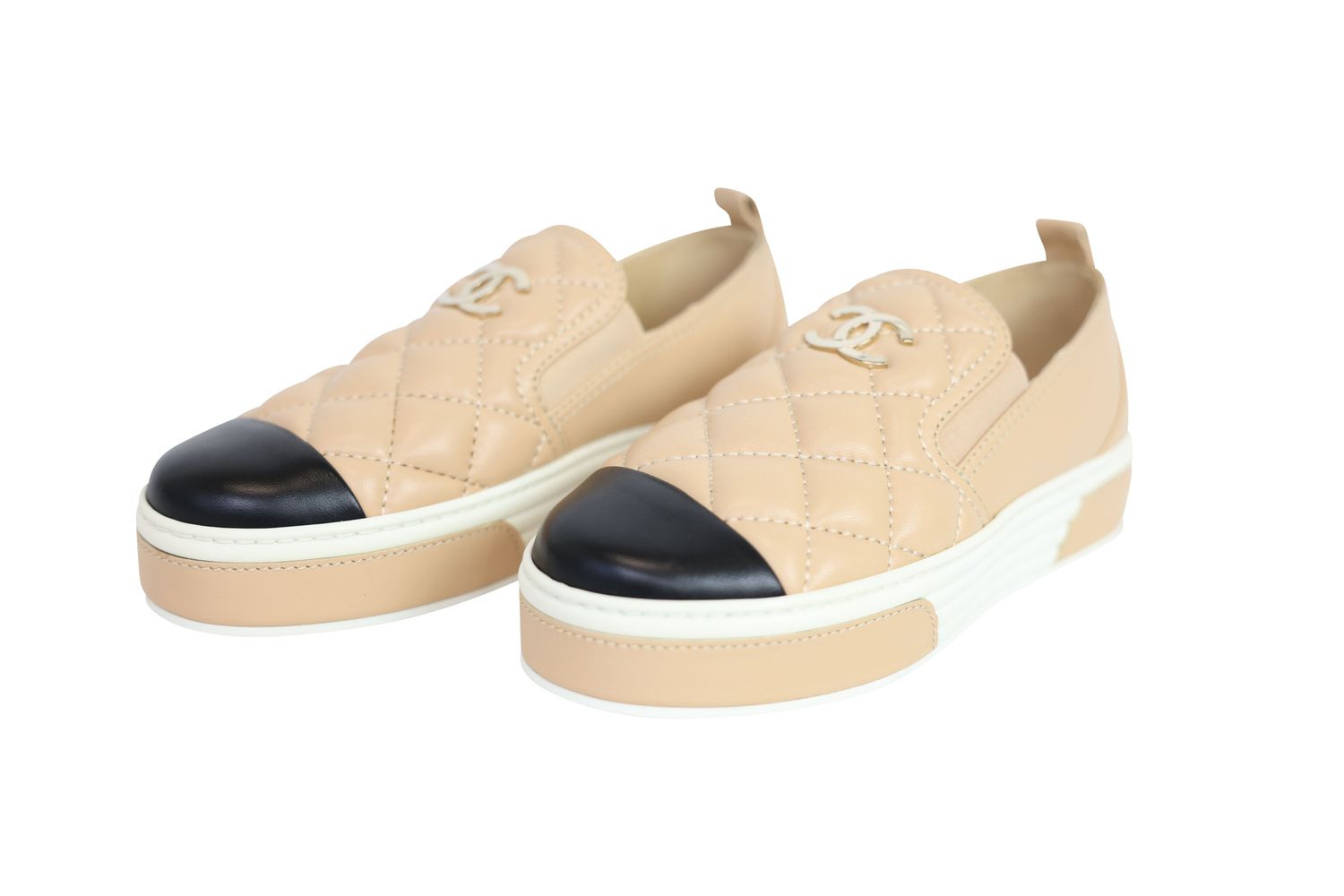 Chanel Shoes Quilted Slip-On Sneakers, Beige and Black Lambskin, Size 37, New in Dustbag WA001