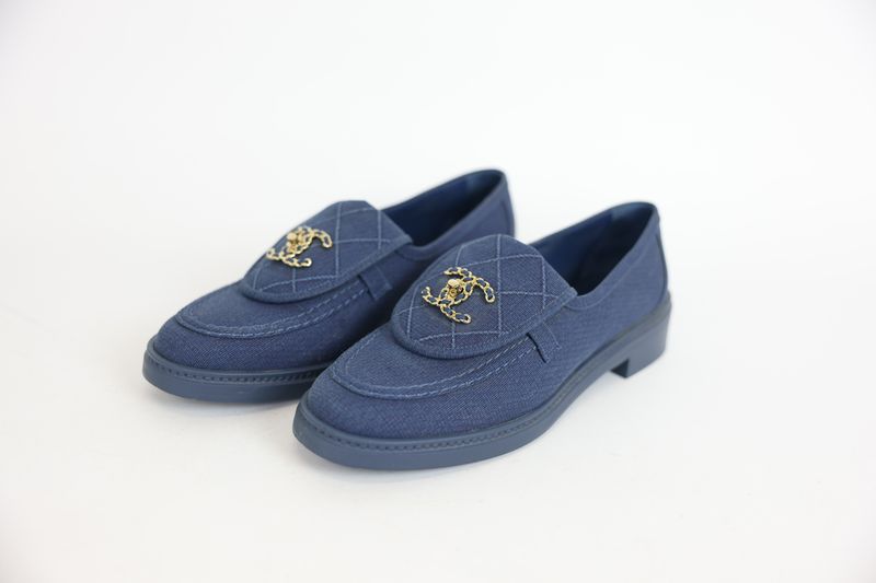 Chanel Shoes 26P Turnlock Moccasins, Navy Blue Cotton with Gold Hardware, Size 39, Preowned in Box WA001