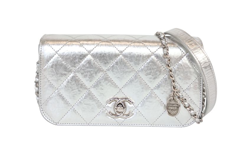Chanel Hammered Flap Mini Bag, Metallic Silver Aged Calfskin and Hardware, Preowned in Dustbag WA001