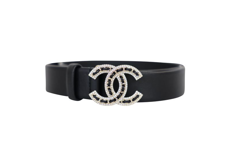 Chanel CC 21K Belt, Black Leather and Gold Hardware, Preowned in Dustbag WA001