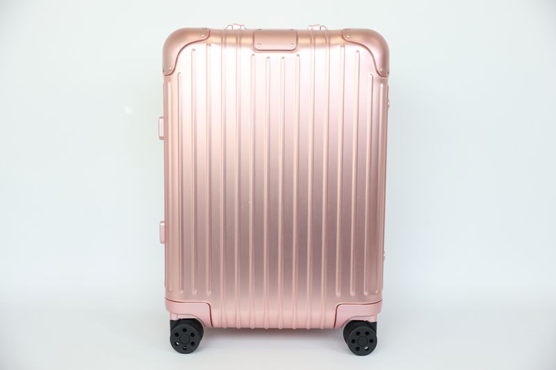 Rimowa Original Cabin Suitcase, Pink Rose Quartz Aluminium, Preowned in Dustbag WA001 Rimowa Original Cabin Suitcase, Pink Rose Quartz Aluminium, Preowned in Dustbag WA001